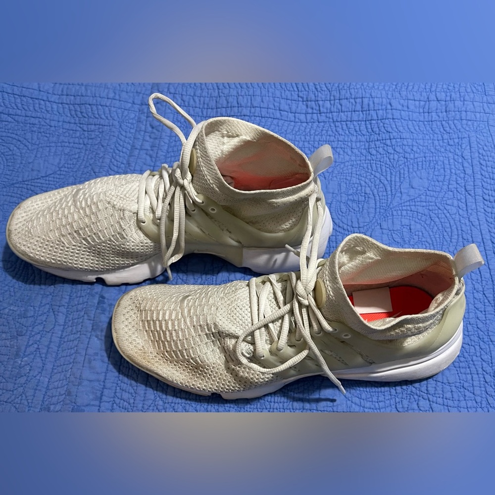 Men’s Nike Better World White Athletic Sneakers, Size 14
